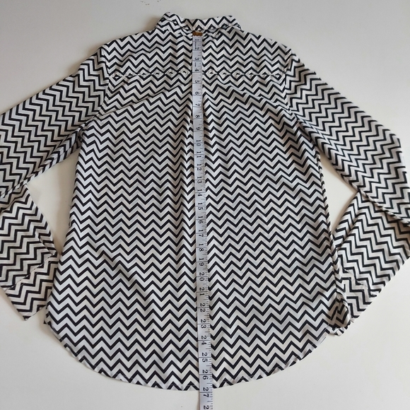 American Eagle Outfitters Women's Blouse Size Sm. - Picture 11 of 16